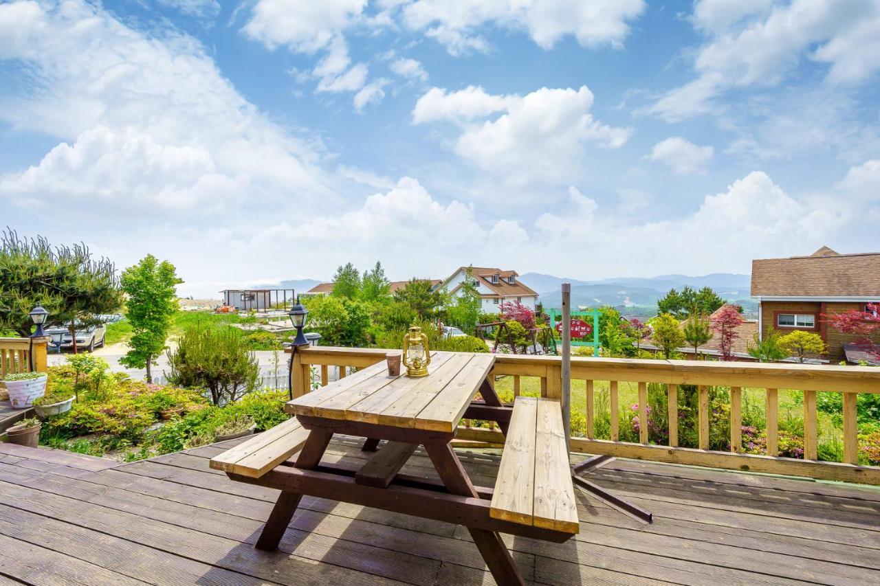 Pungcha & Herb Pension Pyeongchang Exterior photo