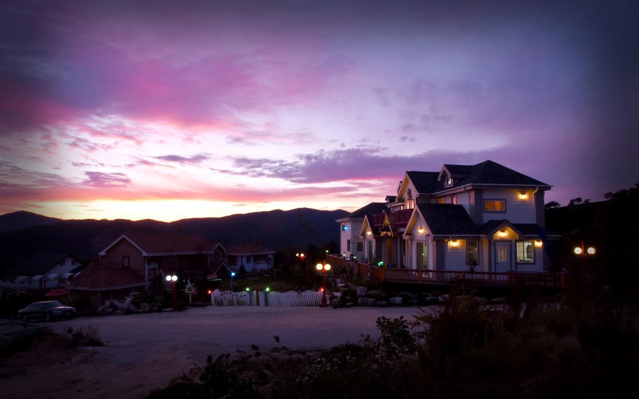 Pungcha & Herb Pension Pyeongchang Exterior photo